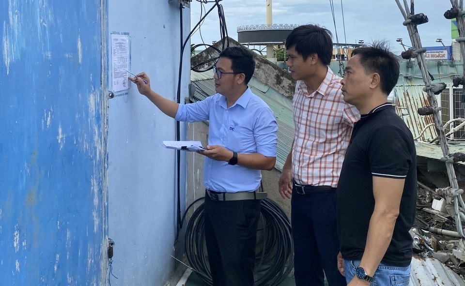 Công tác giám sát hiện trường